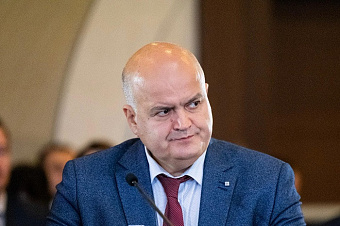 Олег Астафуров: «Фармпроизводители нуждаются в мерах господдержки по аналогии с АПК»