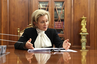 Роспотребнадзор не планирует массовую вакцинацию от коронавируса